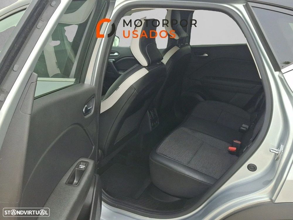 Renault Captur 1.0 TCe Techno Bi-Fuel - 11