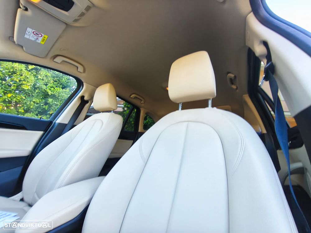 BMW X1 16 d sDrive Advantage - 9