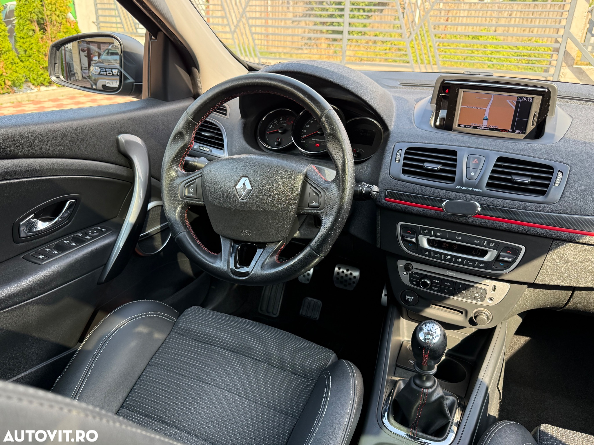 Renault Megane ENERGY dCi 110 GT LINE - 18