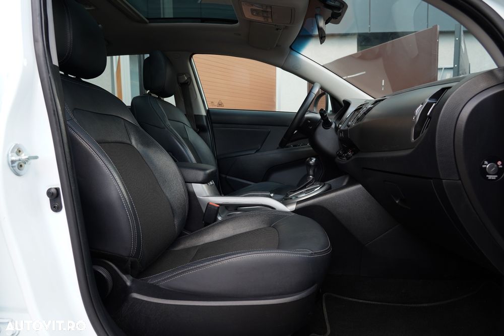 Kia Sportage 2.0 DSL HP 6AT 4x4 Style - 9