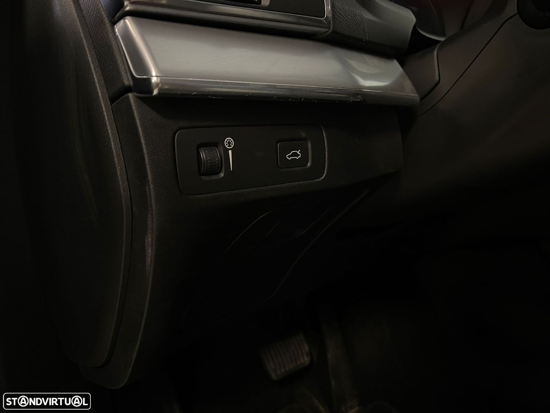 Volvo XC 90 2.0 D4 Momentum - 8