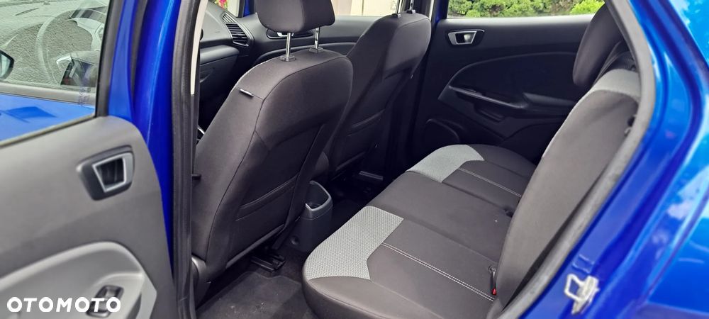 Ford EcoSport 1.5 TDCi TITANIUM - 14