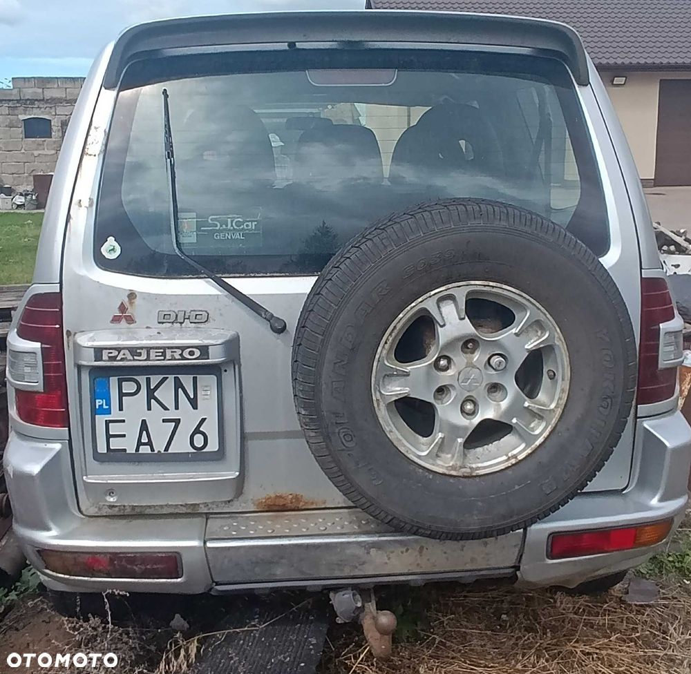 Mitsubishi Pajero - 7