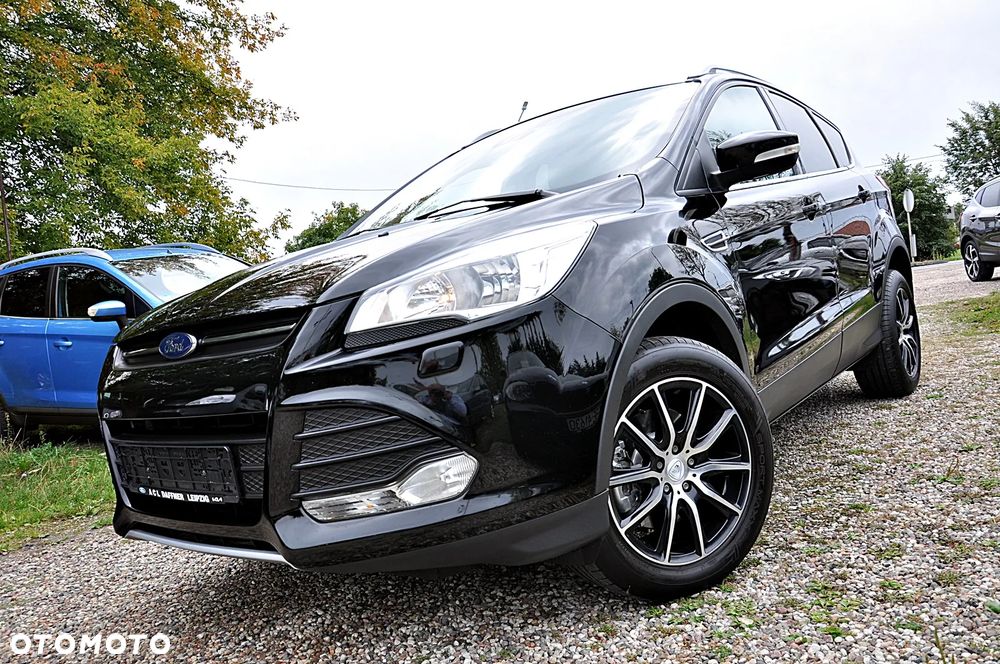 Ford Kuga - 2