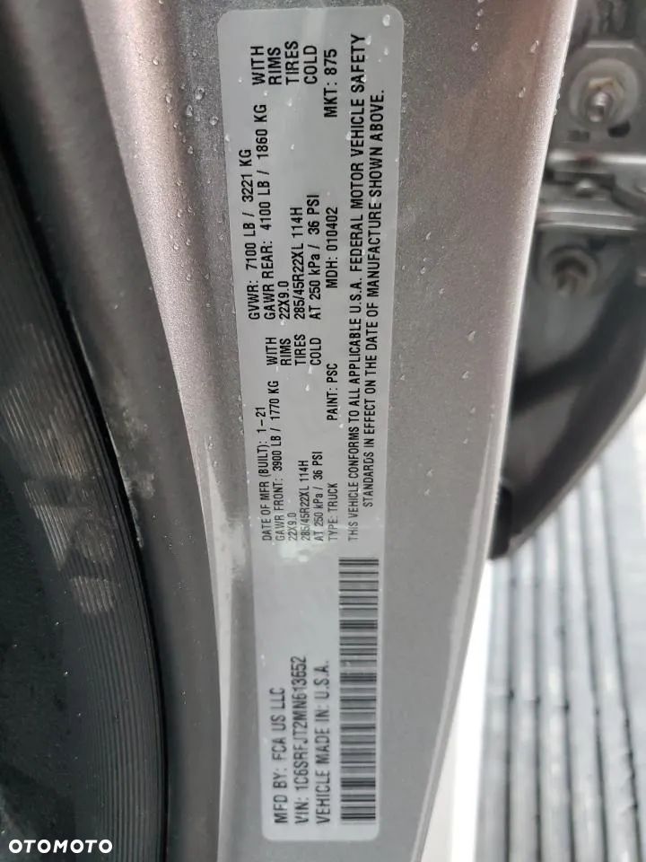 RAM 1500 Crew Cab Laramie - 12