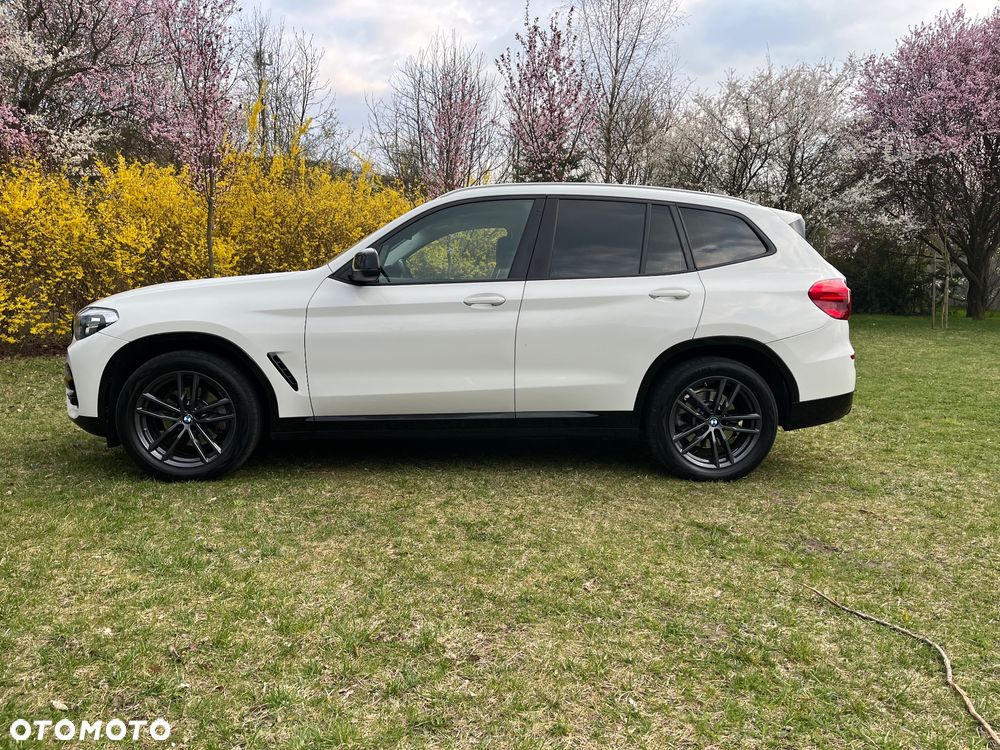 BMW X3 sDrive18d - 6