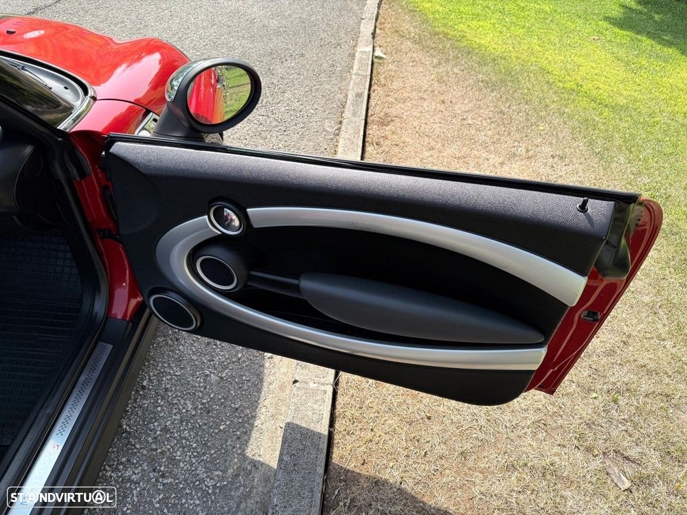 MINI Cabrio Cooper S - 14