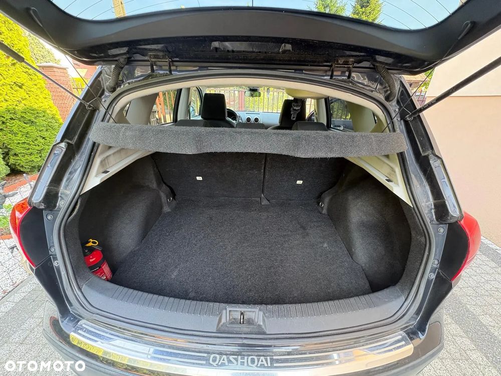 Nissan Qashqai 2.0 dCi Tekna - 14