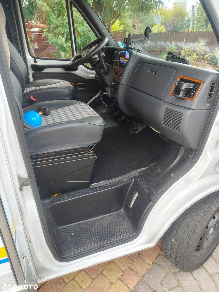 Burstner 532 activ - 11