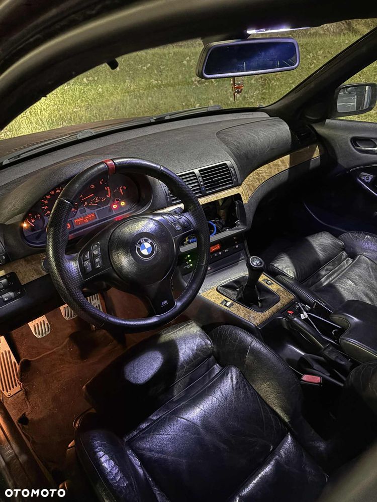 BMW Seria 3 325i - 9