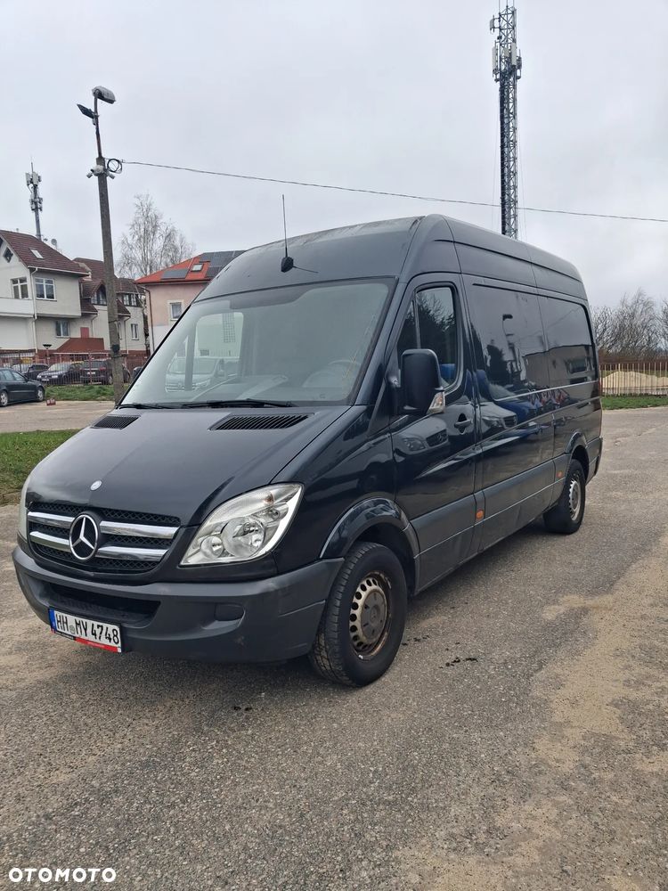 Mercedes-Benz Sprinter - 5