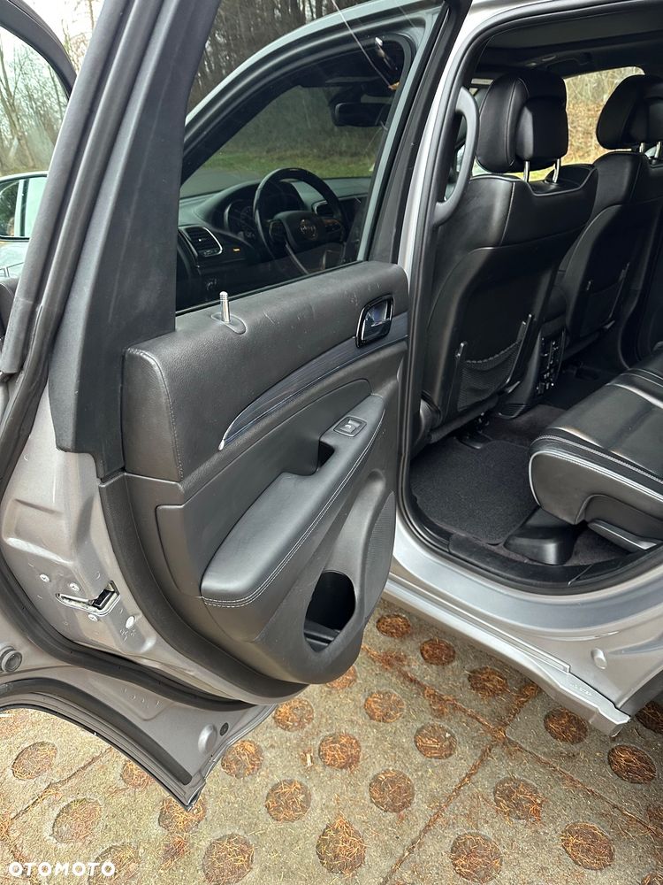 Jeep Grand Cherokee 3.6 V6 Overland - 12