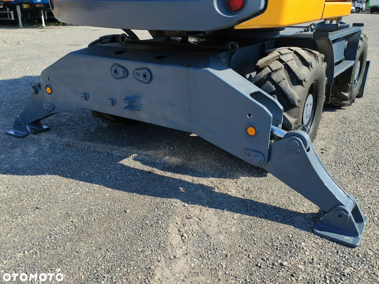 Liebherr A316 Maszyna po Pełnym Tulejowaniu Bez Luzów i Wycieków - 19