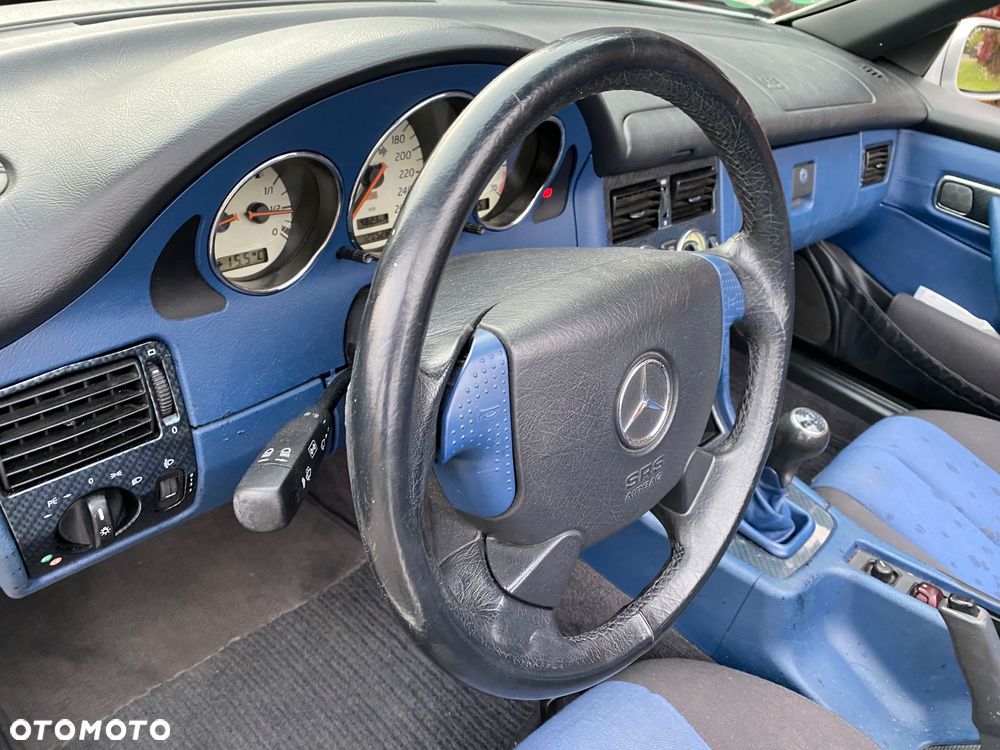 Mercedes-Benz SLK 200 - 16