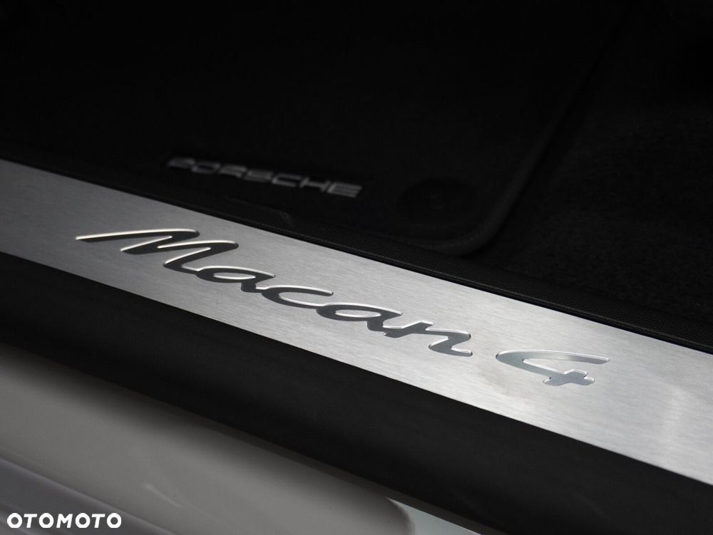 Porsche Macan 4 100kWh - 23