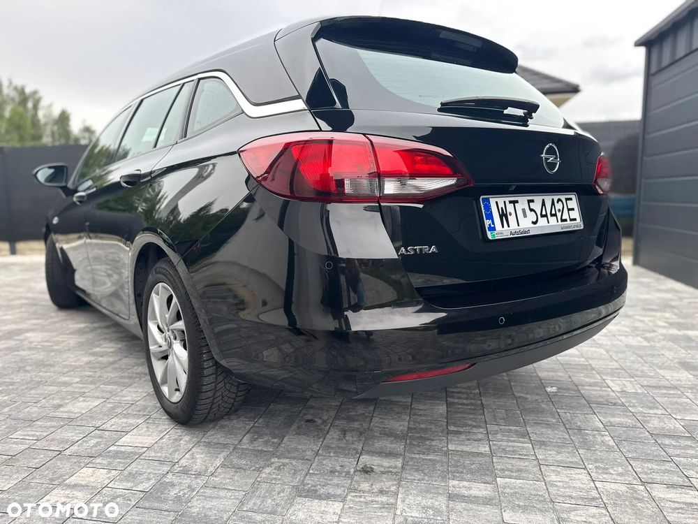 Opel Astra 1.4 T Elegance S&S - 9