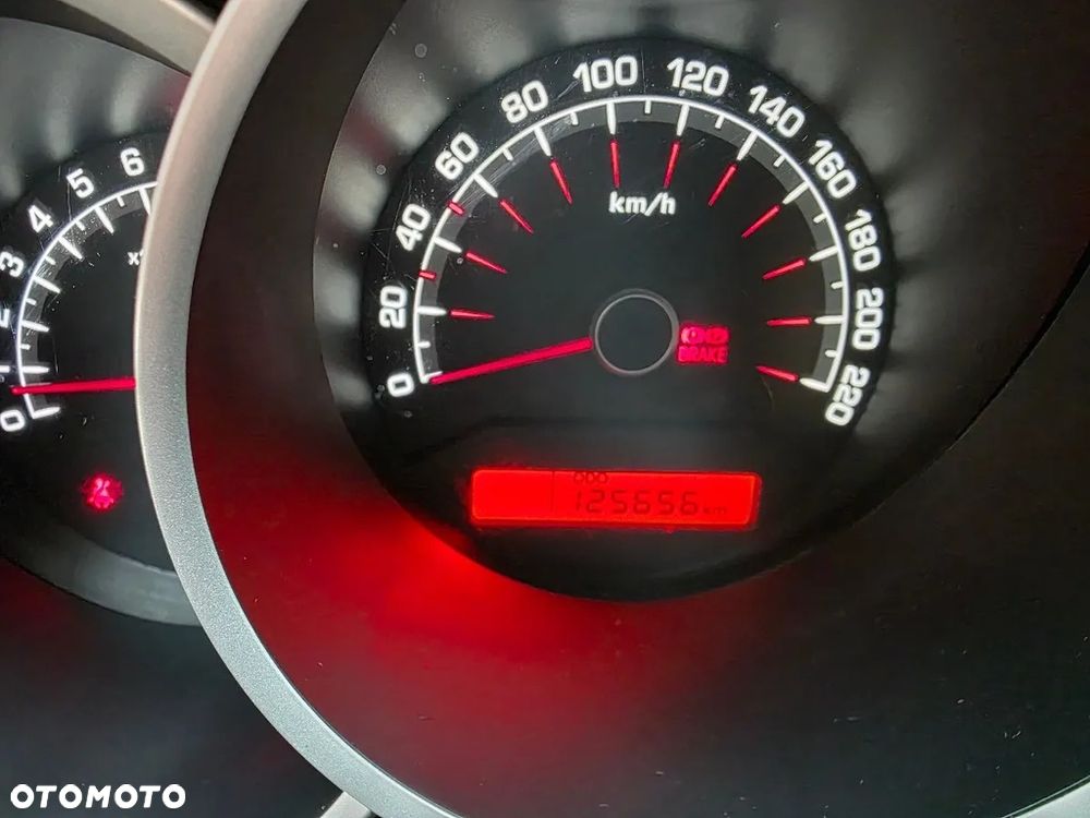 Kia Venga 1.4 CVVT Dream-Team Edition - 12