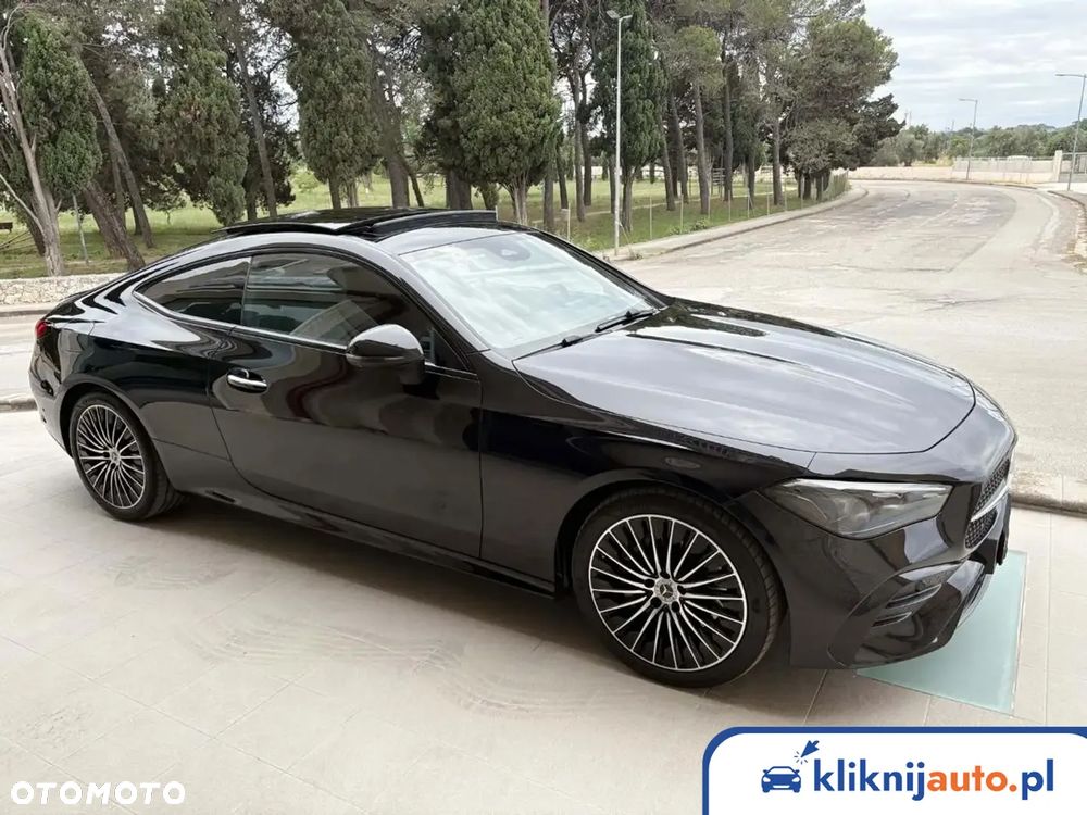Mercedes-Benz CLE 200 mHEV 4-Matic AMG Line - 4