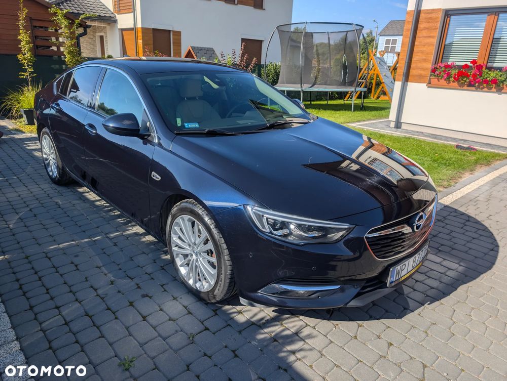 Opel Insignia 2.0 CDTI Executive - 2