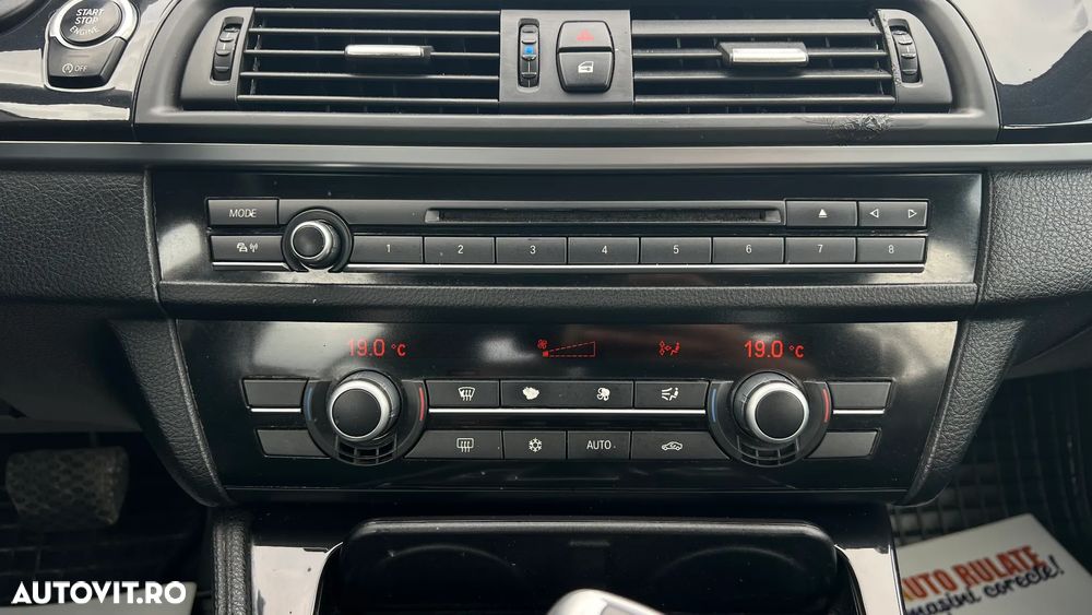 BMW Seria 5 525d xDrive - 11