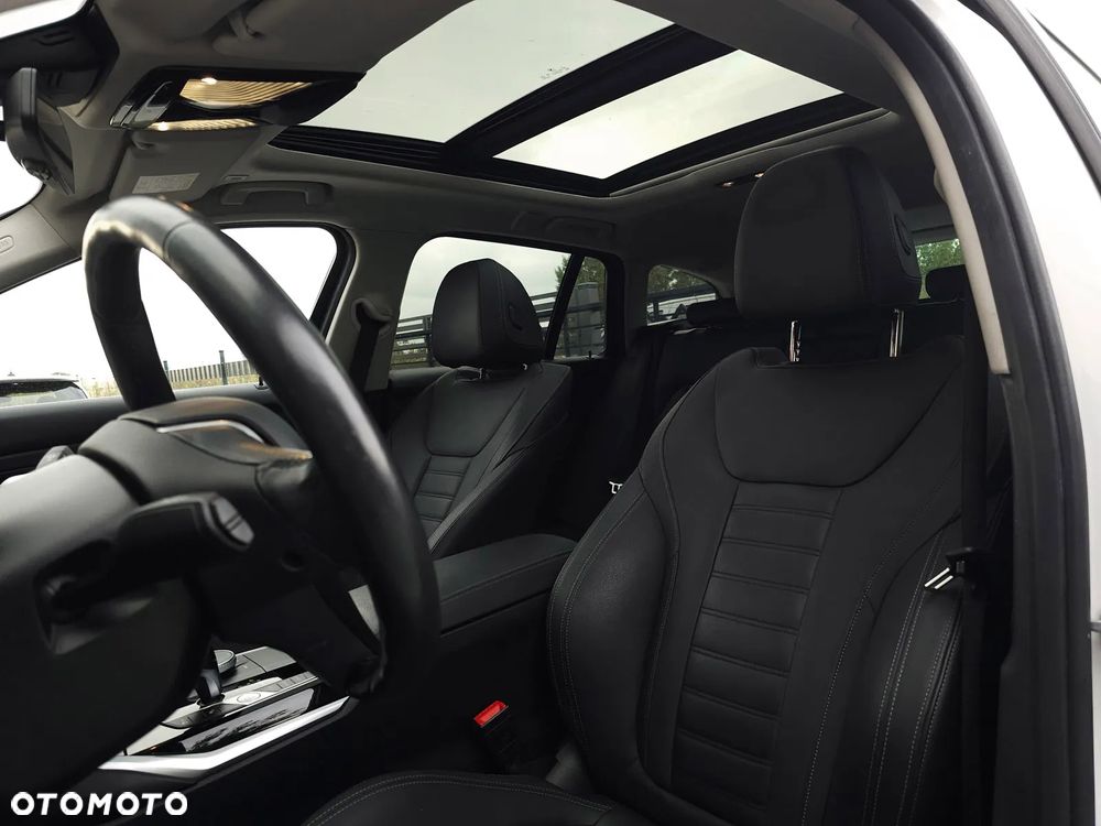 BMW Seria 3 320d xDrive Luxury Line sport - 18