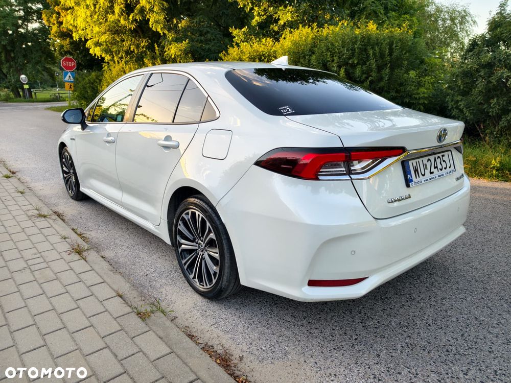 Toyota Corolla 1.8 Hybrid Executive - 6