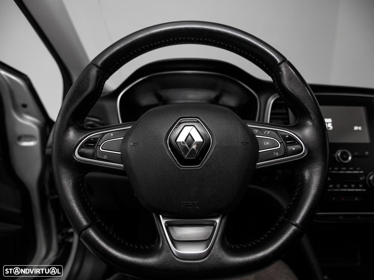 Renault Mégane Sport Tourer - 13