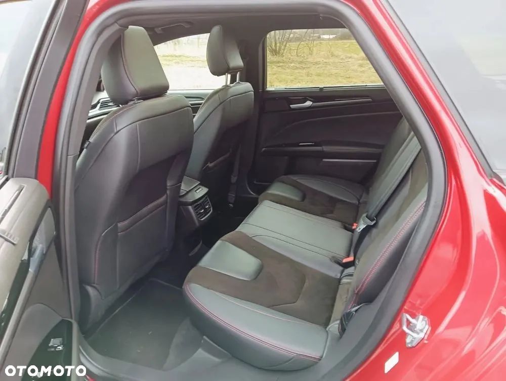 Ford Mondeo 2.0 Hybrid ST-Line X - 8