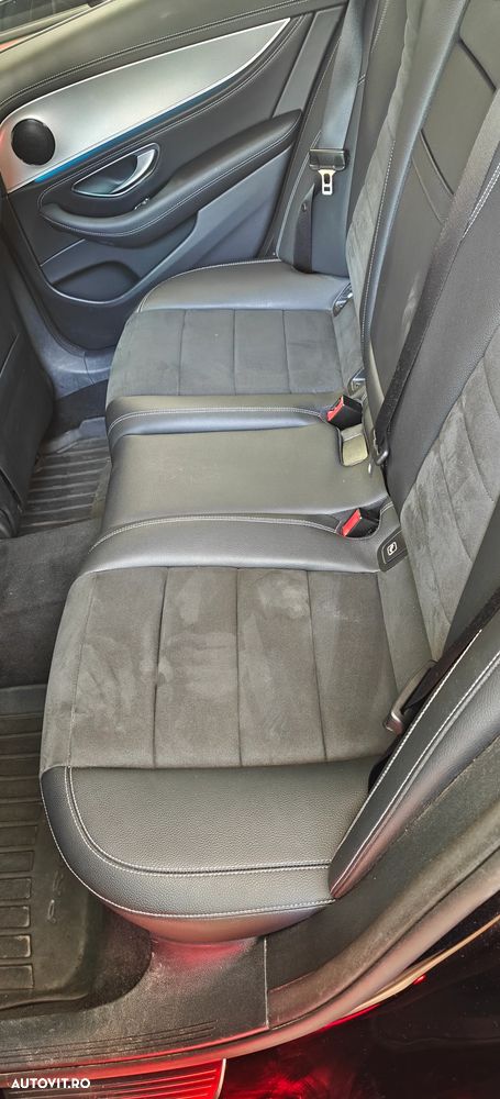 Mercedes-Benz E 220 d Aut. - 11