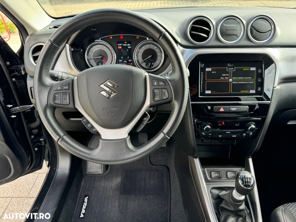 Suzuki Vitara 1.4 Boosterjet AllGrip MHEV Passion - 12