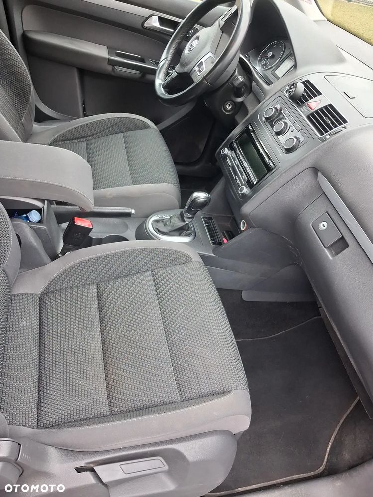 Volkswagen Touran 1.6 TDI DPF Comfortline DSG - 8