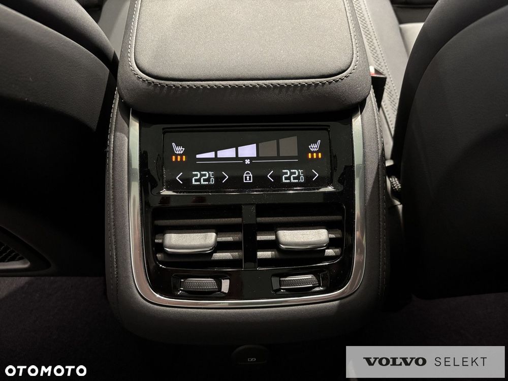 Volvo XC 90 - 20