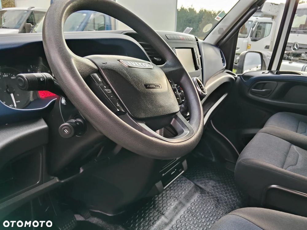 Iveco Daily - 27