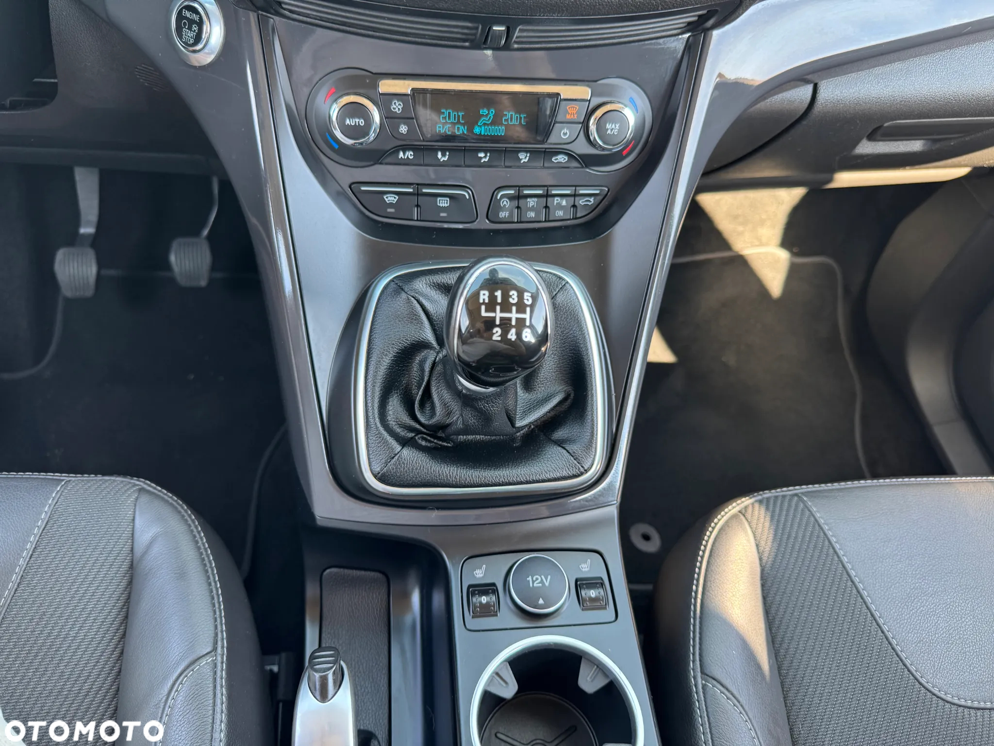 Ford Kuga 1.5 EcoBoost FWD Titanium - 18