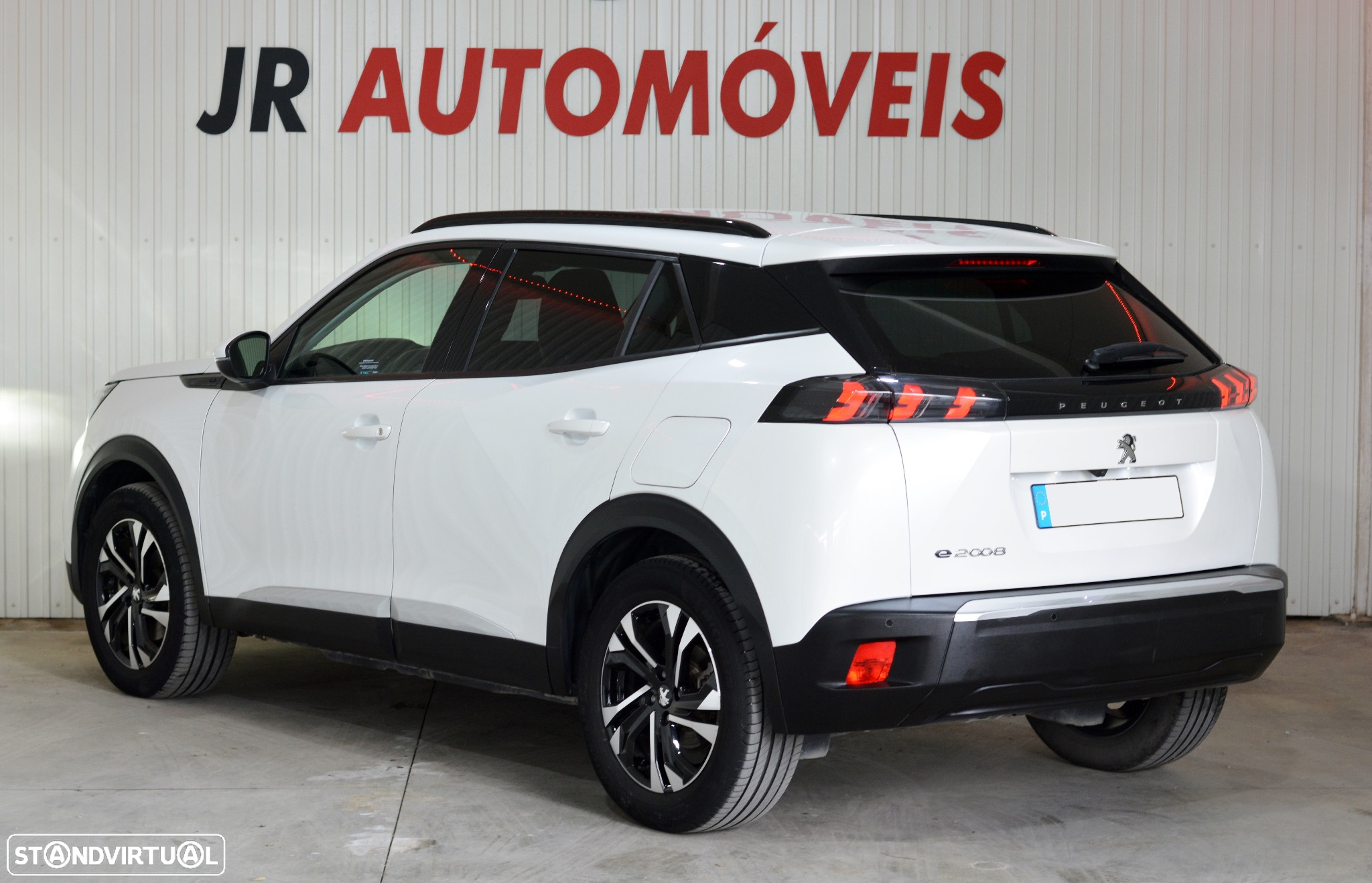 Peugeot e-2008 50 kWh Allure Pack - 6