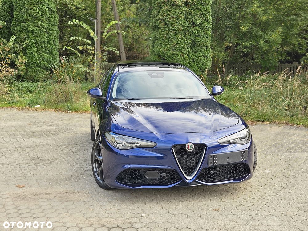 Alfa Romeo Giulia - 2