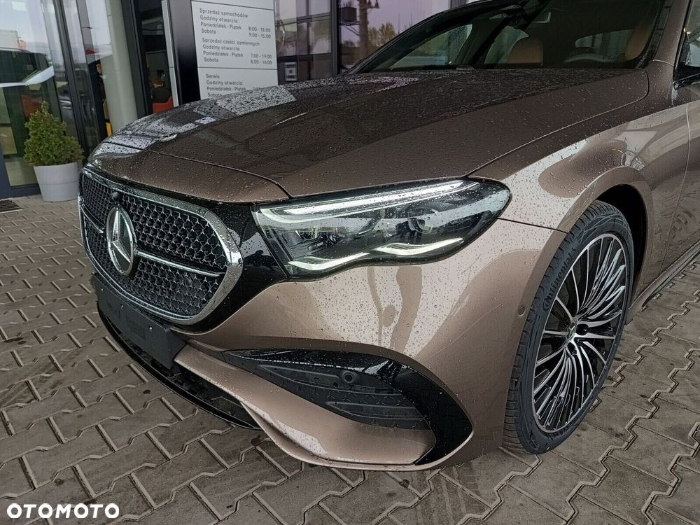 Mercedes-Benz Klasa E - 26