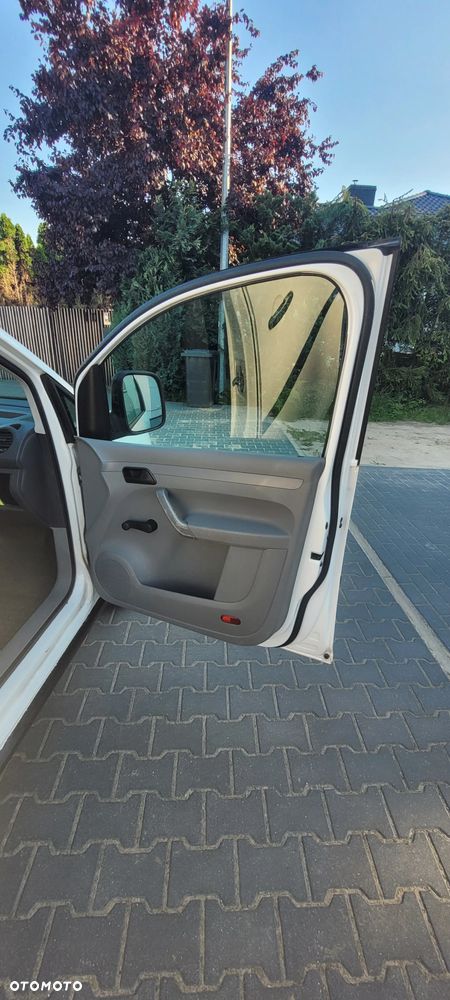 Volkswagen Caddy - 24