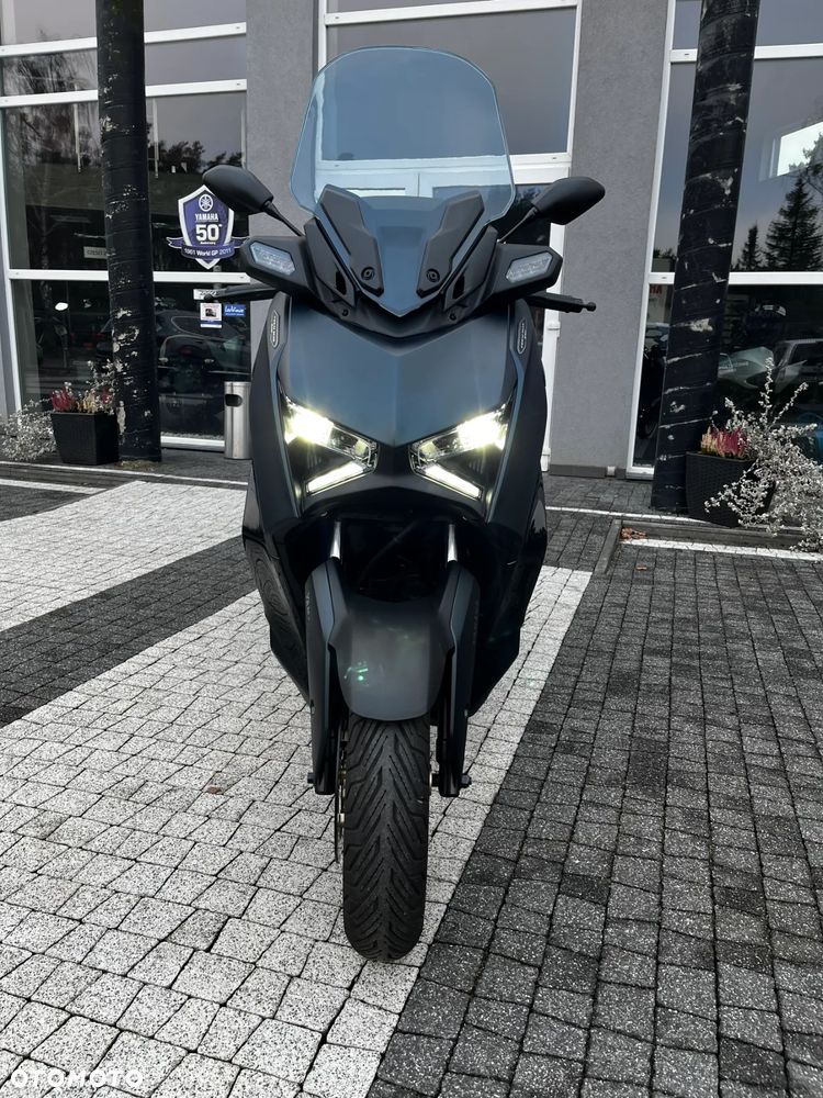 Yamaha X-max - 8