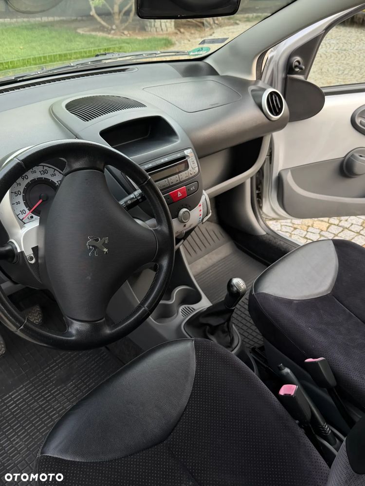Peugeot 107 1.0 Trendy - 10