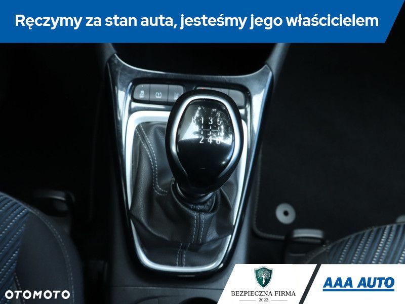 Opel Crossland X - 17