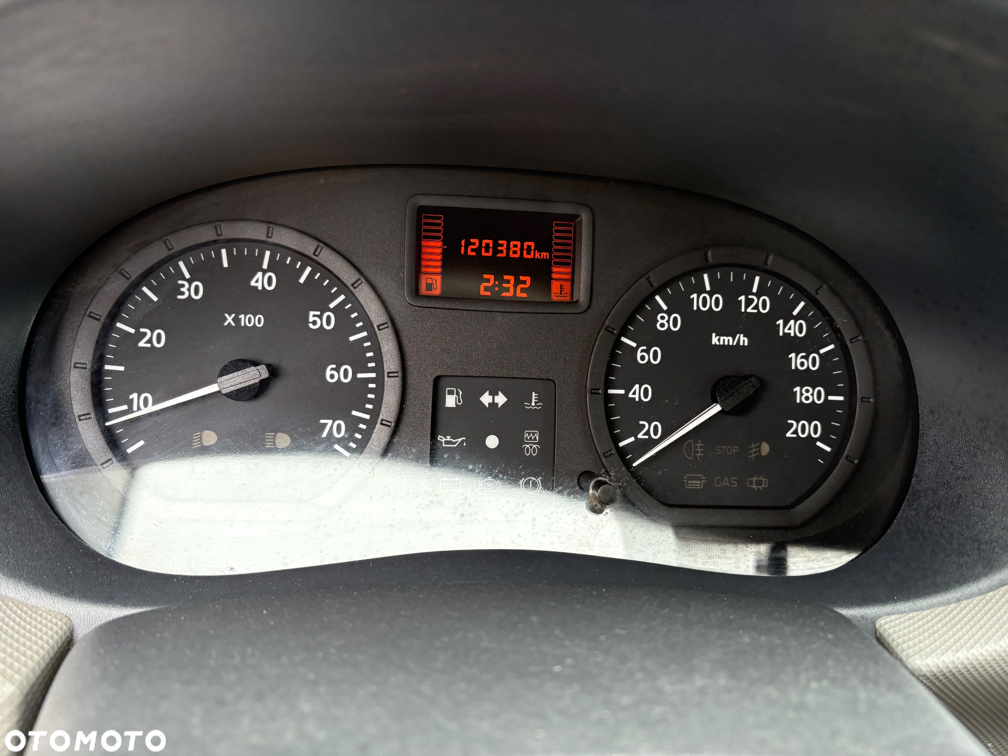 Dacia Sandero 1.4 MPI - 13