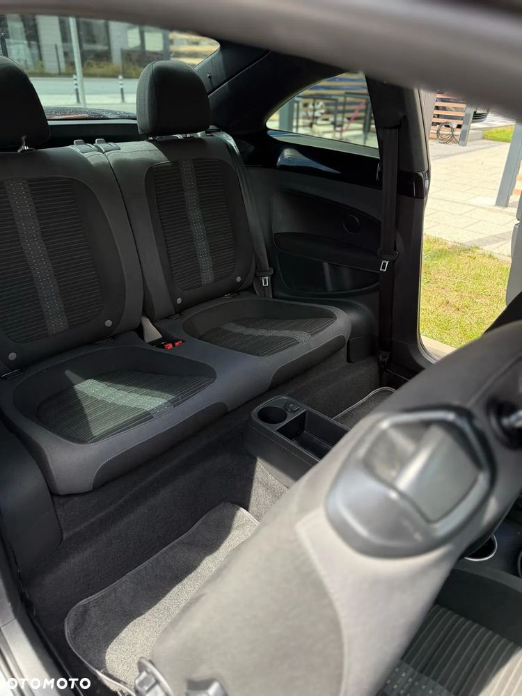 Volkswagen Beetle 2.0 TSI Sport DSG - 18