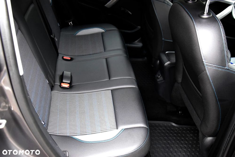 Peugeot 2008 1.2 Pure Tech Allure S&S - 18