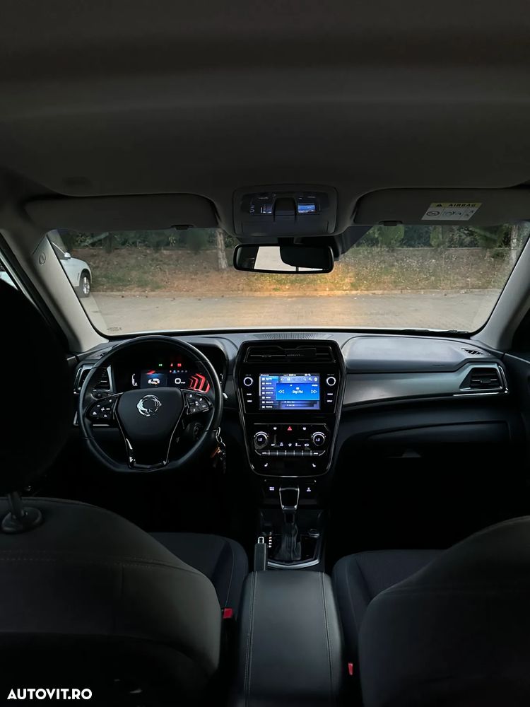 SsangYong Tivoli - 13