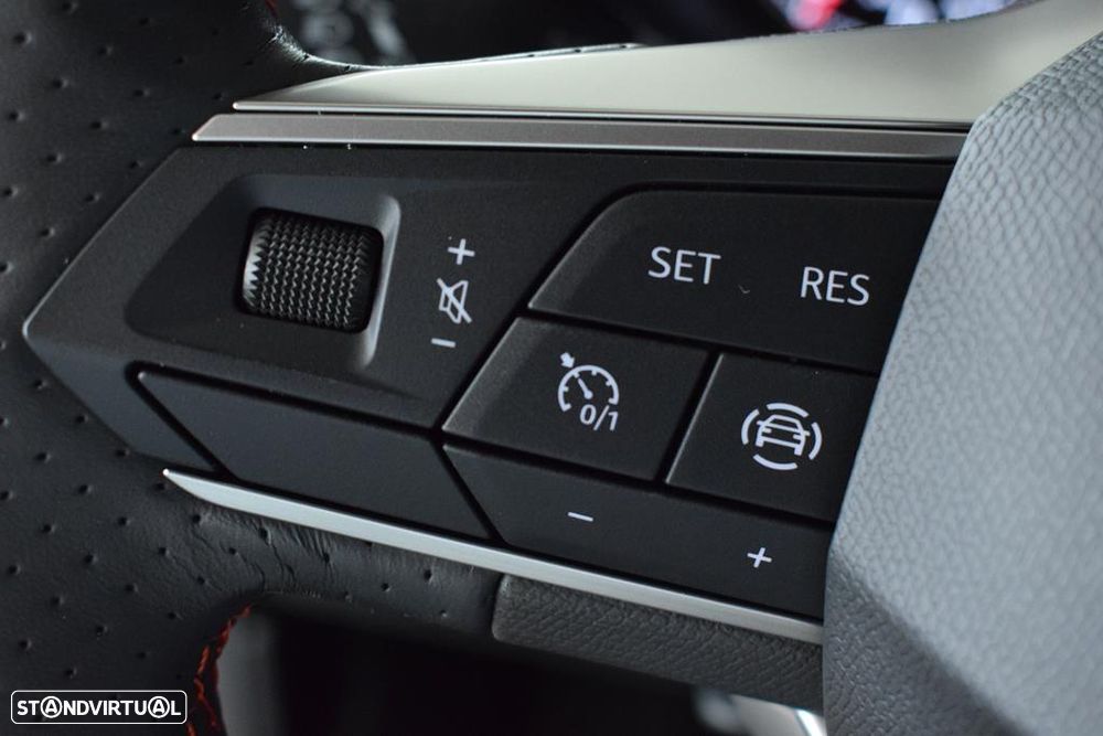 SEAT Arona 1.0 TSI FR - 12