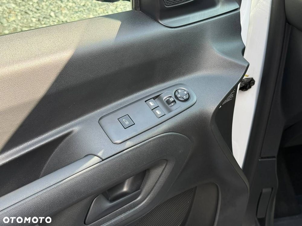 Opel Combo - 21