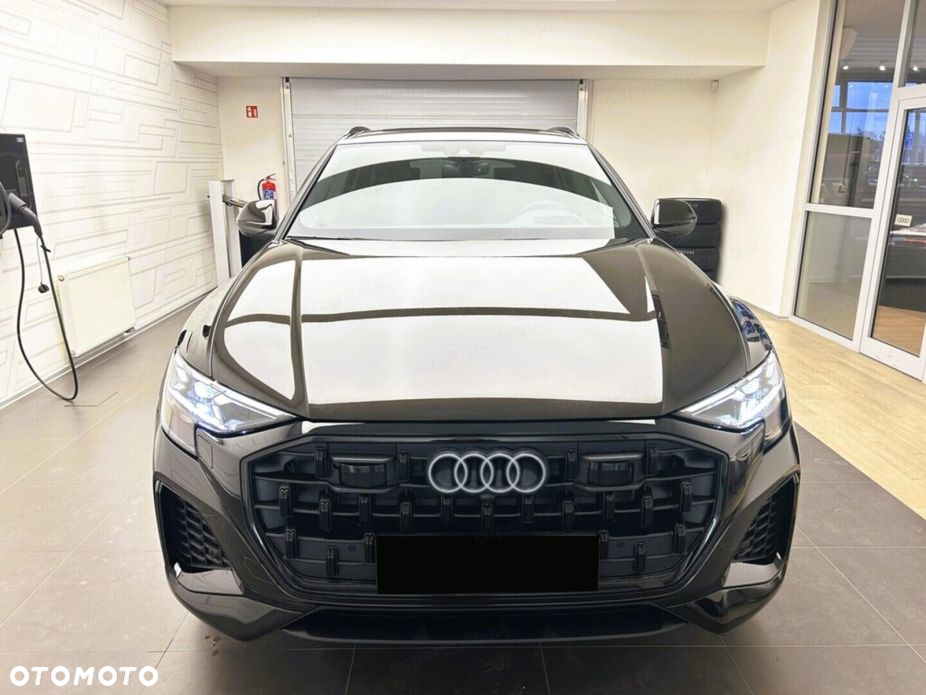 Audi Q8 - 5
