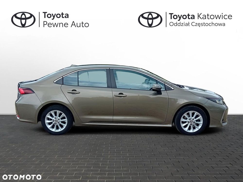 Toyota Corolla 1.6 Comfort - 17