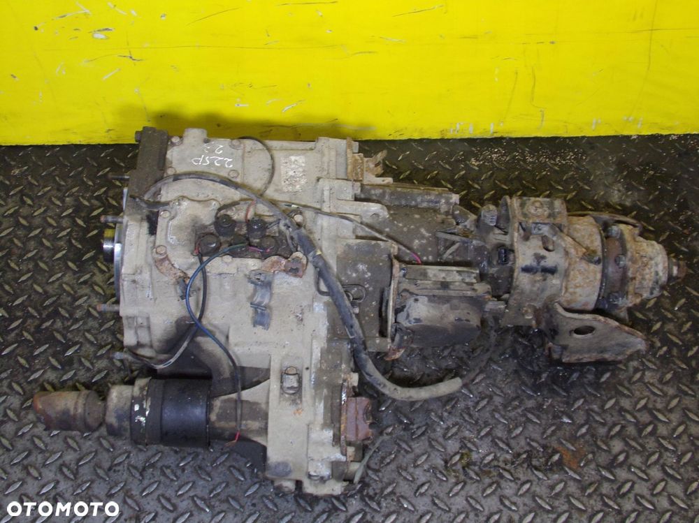 MITSUBISHI PAJERO 3.5 GDI 03r 203KM reduktor - 1